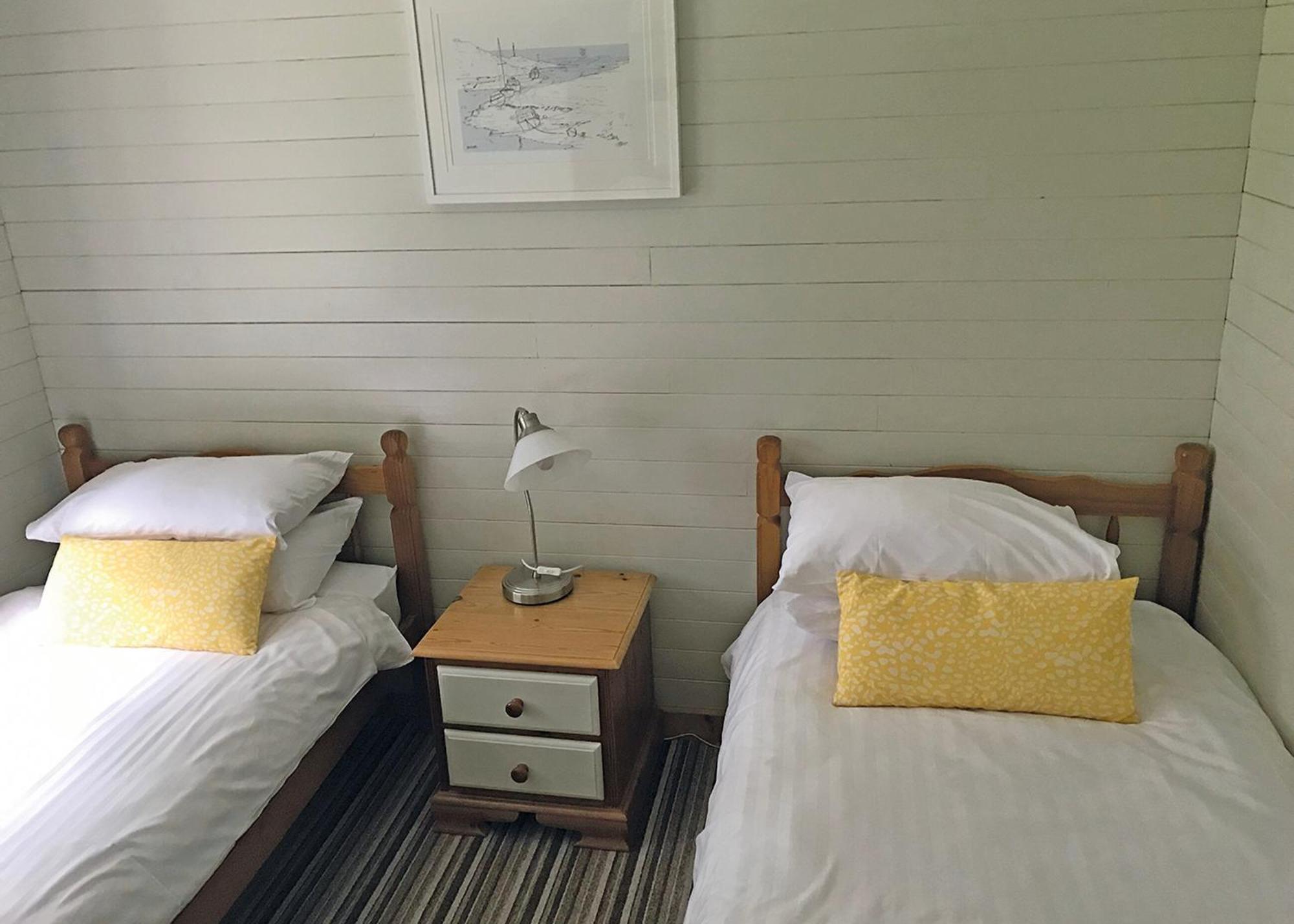 Ivyleaf Combe Lodges Stratton  Bilik gambar