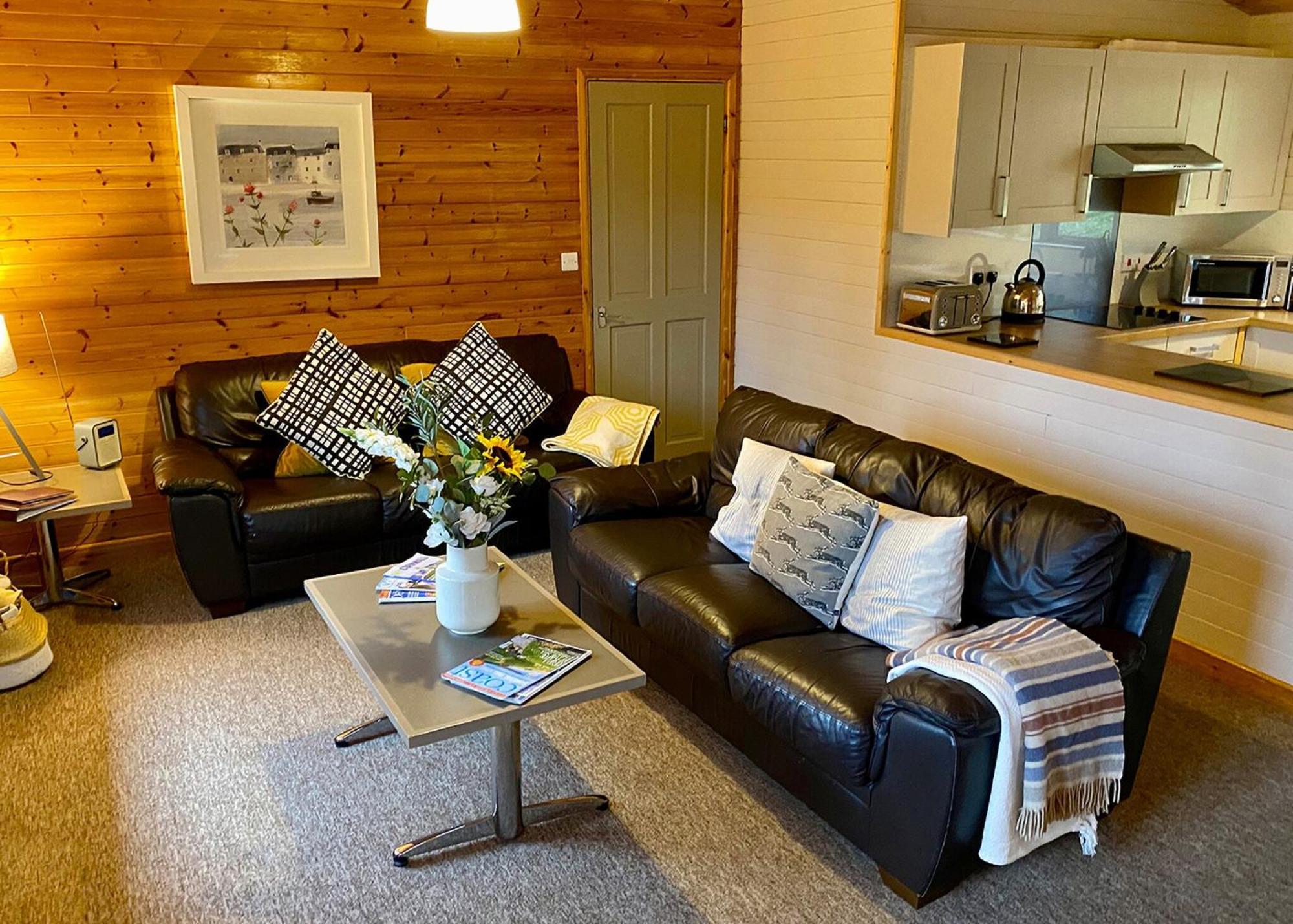 Ivyleaf Combe Lodges Stratton  Bilik gambar